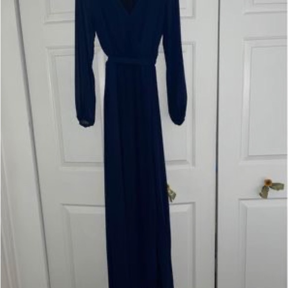 Formal Dress - Picture 2 of 7